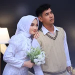 LOVE STORY - AWAL BERTEMU